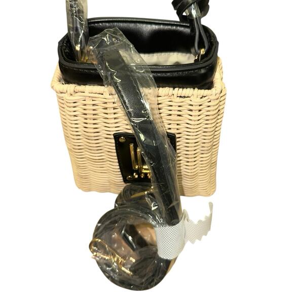 NWT Loulu Cream & Black Wicker Mini Bag - Picture 5 of 6